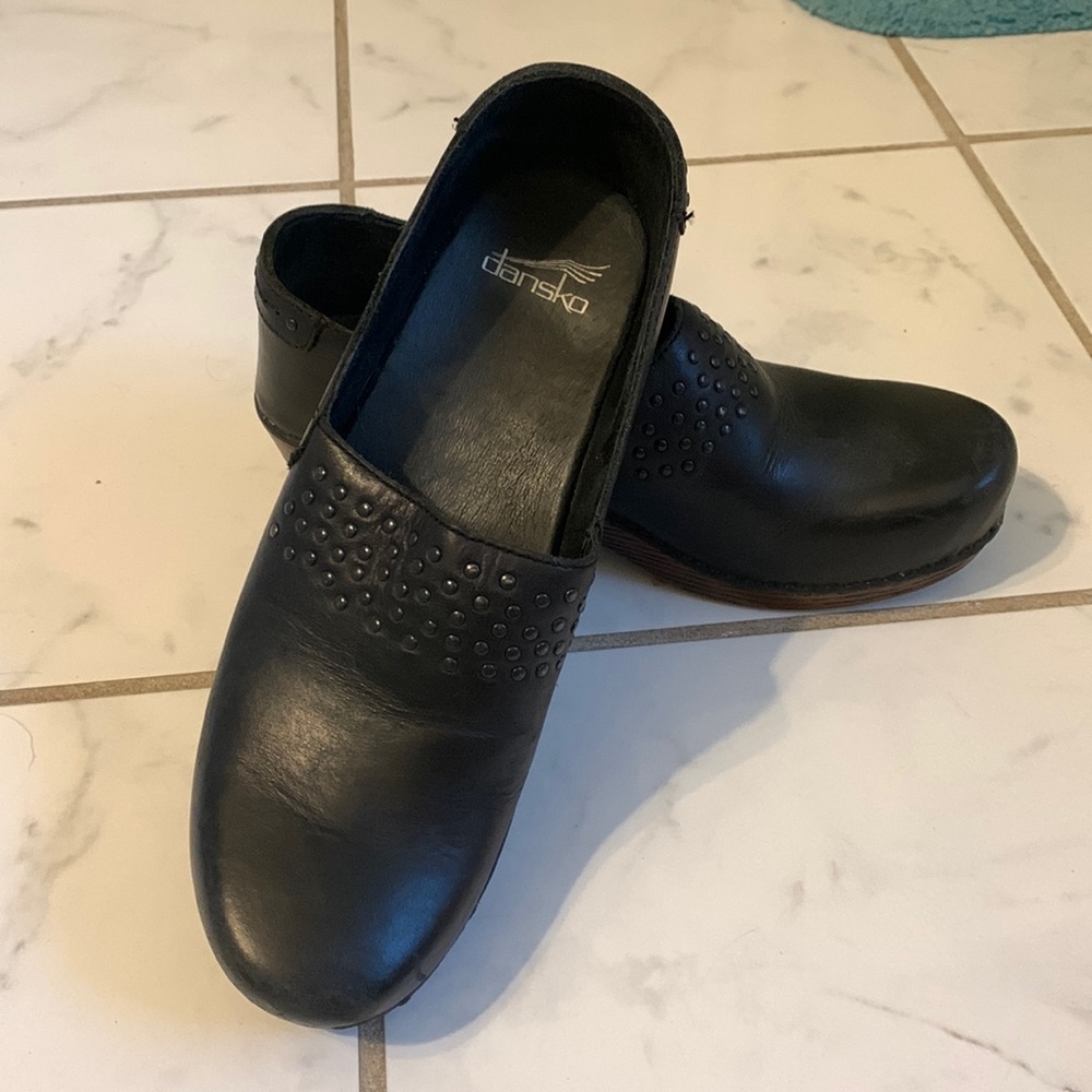 Dansko shoes - size 40.
